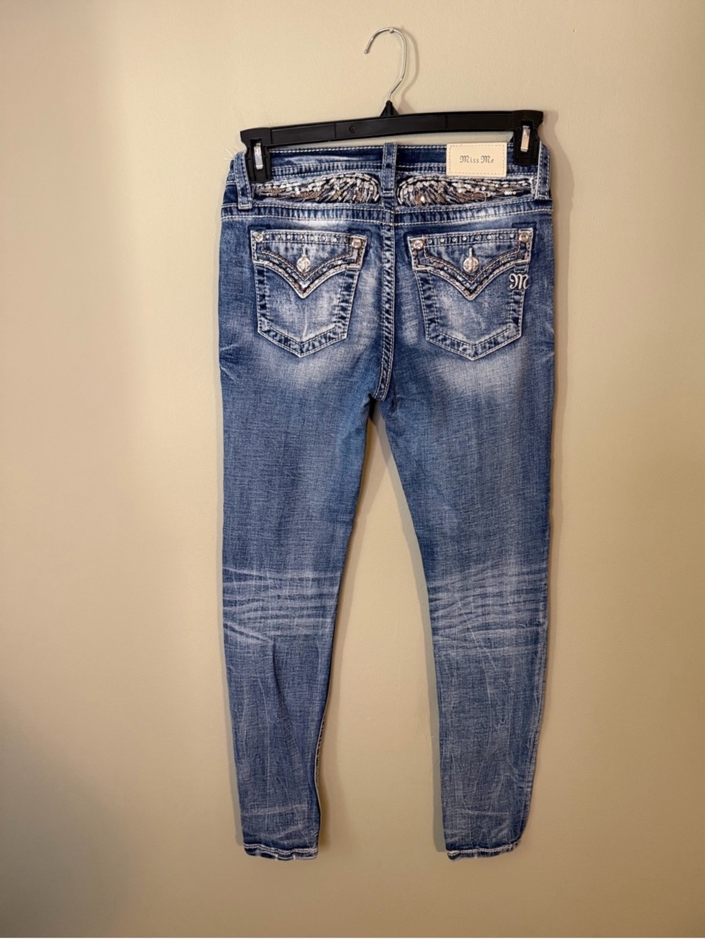 Gorgeous Miss Me Los Angeles Mid-Rise Skinny Jeans Embellished Pkts 30” Inseam